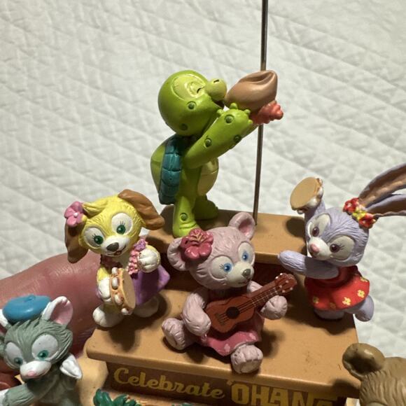 *New Disney Aulani Celebrate Ohana Duffy Stella Olu Shelly Gelatoni Photo Holder - Picture 5 of 12